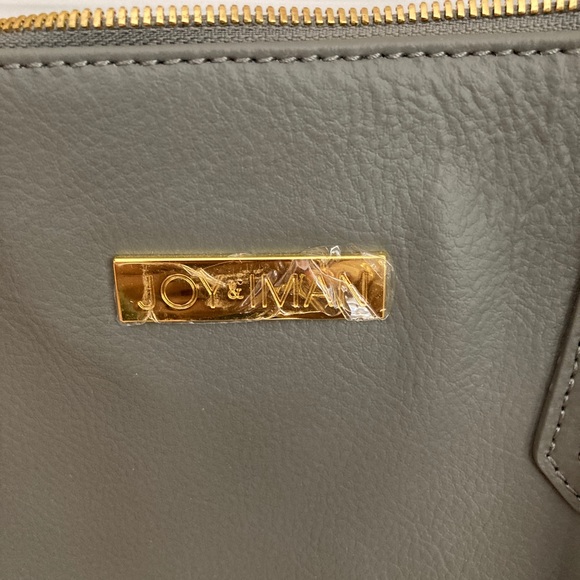 Joy and Iman Gray Purse or travel tote like new never used - Picture 3 of 17